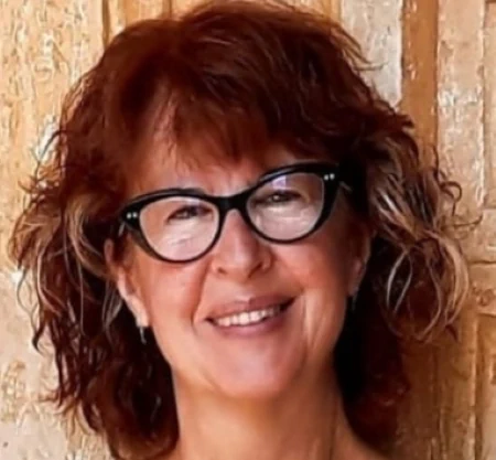 Julia Gallo (España)